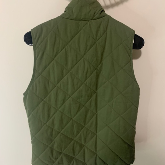 Miami Olive Green Puffer Vest Size Medium - Picture 4 of 5